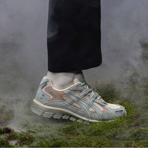 [Brand New] GORE-TEXx ASICS
GEL-Kayano 5 360 Oatmeal